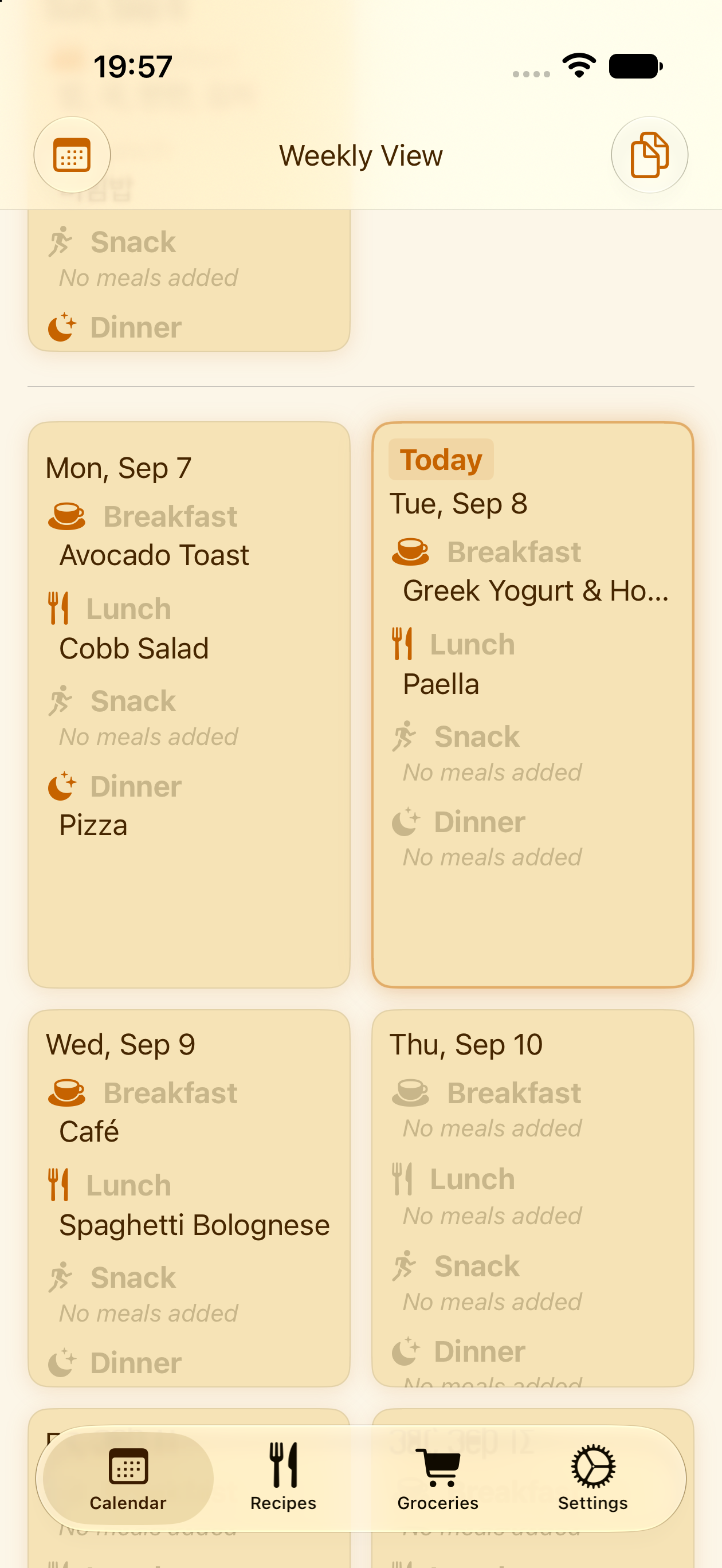 PlanPot weekly meal calendar view on iPhone