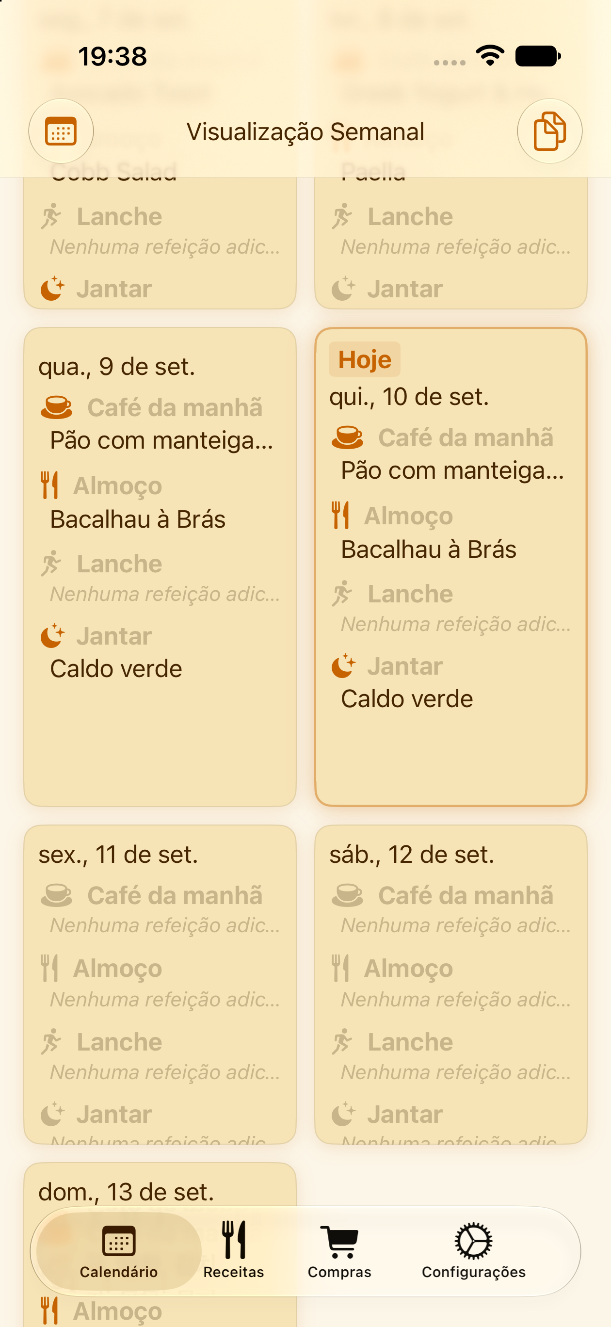 Vista do calendário semanal de refeições do PlanPot no iPhone